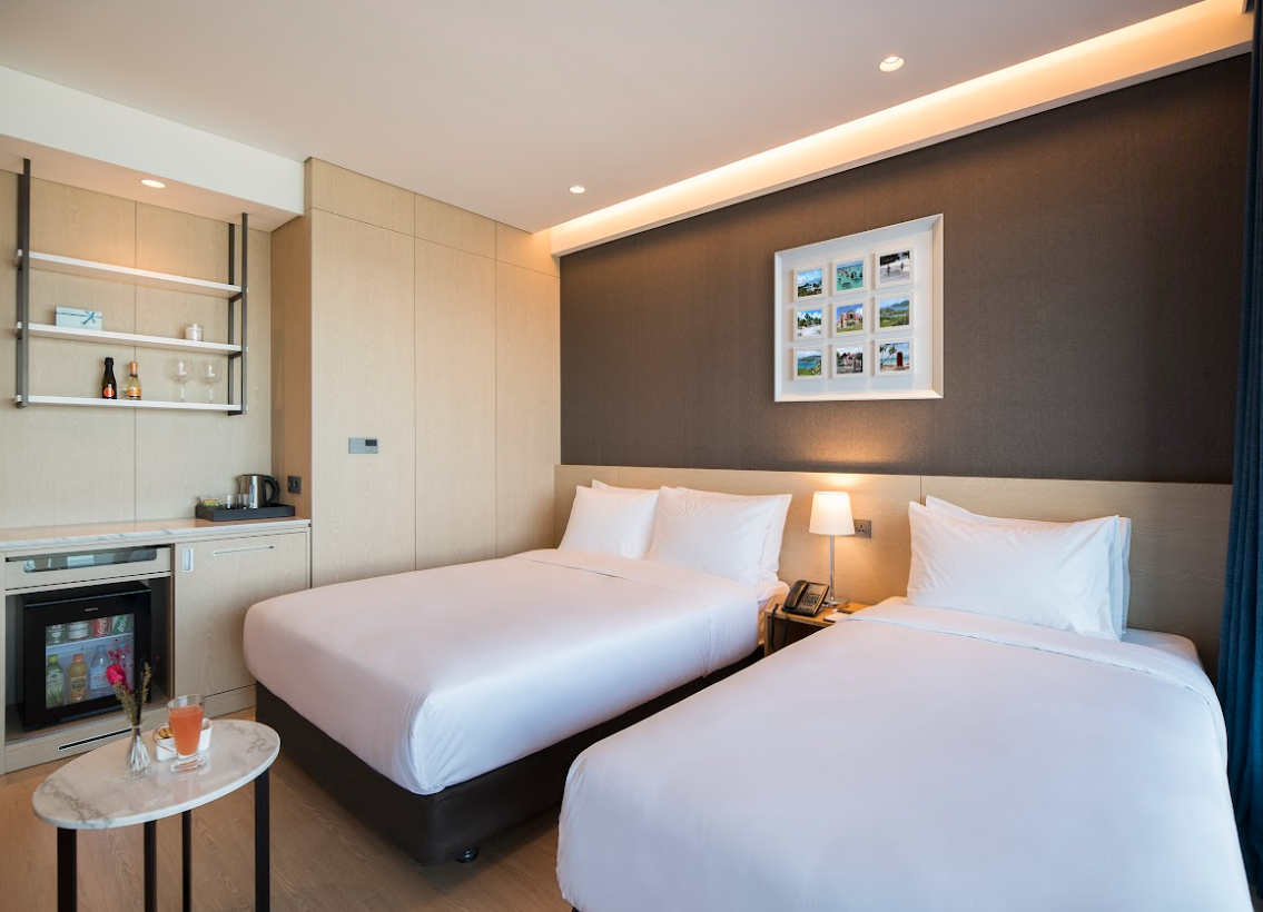 room-card-img-0
